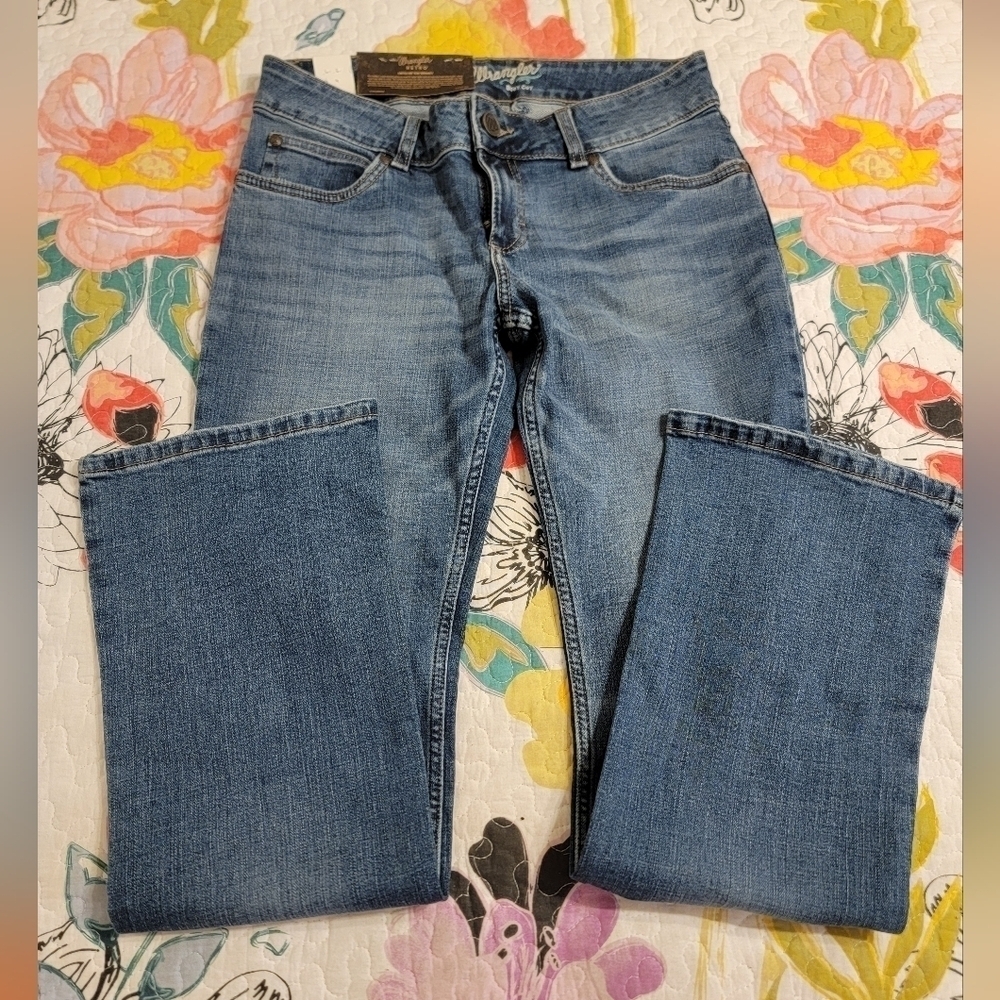 NWT Wrangler Retro Ladies Sadie Boot Cut Jean - Picture 4 of 8